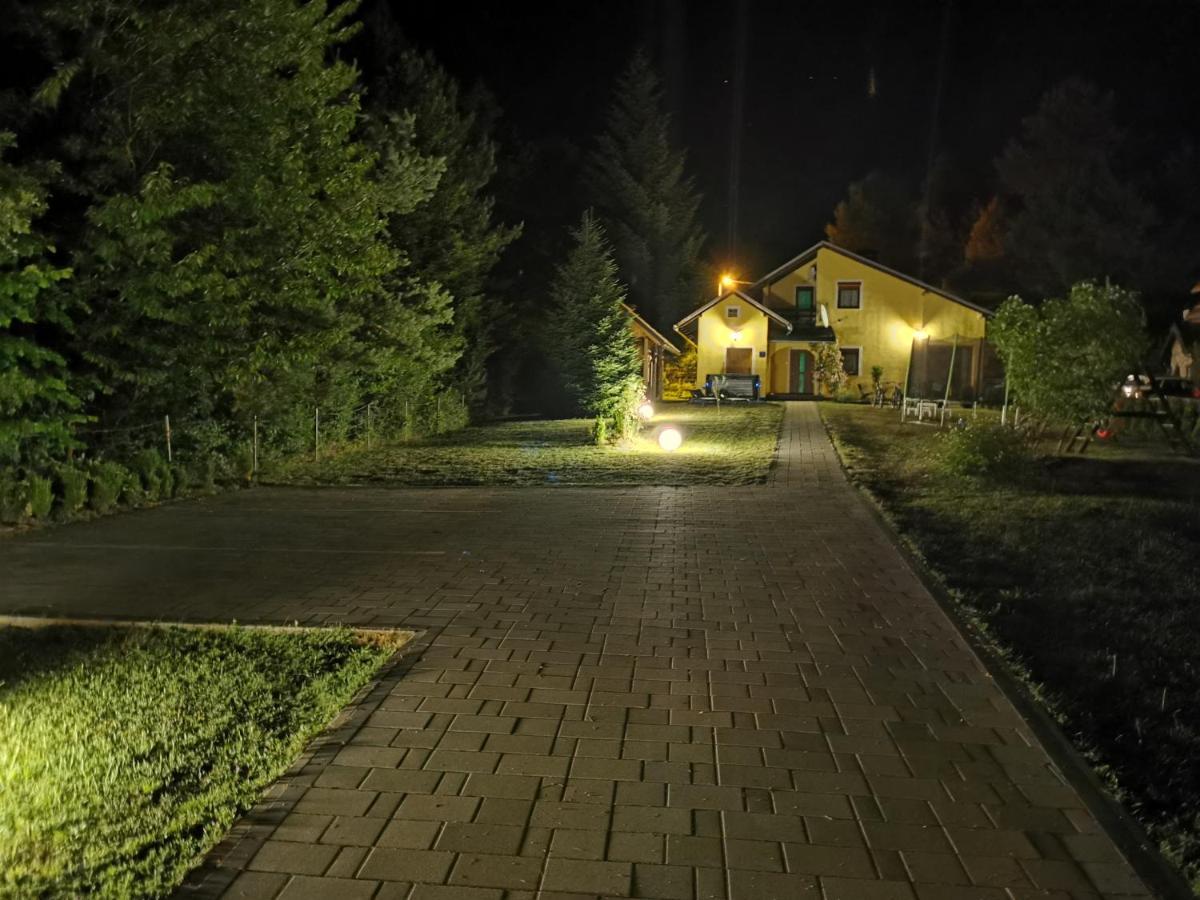 Cozy House Ania Villa Plitvicka Jezera Exterior photo